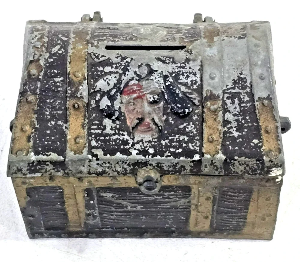 Vintage E.J. Kahn Cast Metal Pirate Treasure Chest Bank